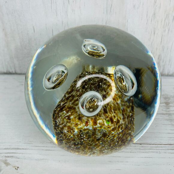 Beautifully Crafted Glass Paperweight Large Controlled Bubbles Made in Poland - Picture 8 of 10